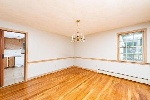 40 Hampton Rd, Sharon, MA 02067 photo 9