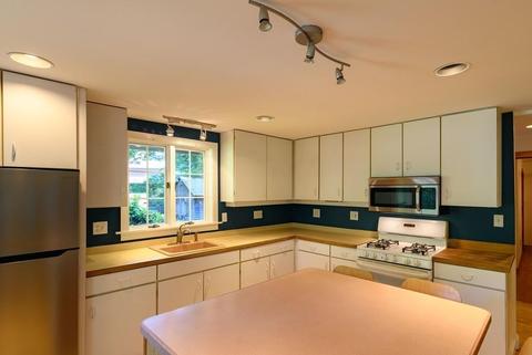 3 Walpole Rd, Williamsburg, MA 01096 photo 5
