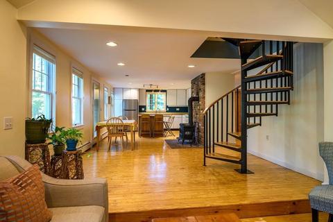 3 Walpole Rd, Williamsburg, MA 01096 photo 9