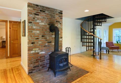 3 Walpole Rd, Williamsburg, MA 01096 photo 8