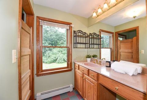 1085 Main St, Dunstable, MA 01827 photo 13