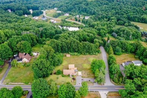 1085 Main St, Dunstable, MA 01827 photo 2