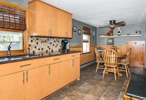 215 Drexel St, Springfield, MA 01104 photo 28