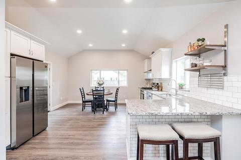 8 Ansara St, Springfield, MA 01104 photo 9