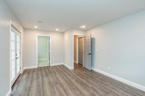 8 Ansara St, Springfield, MA 01104 photo 25