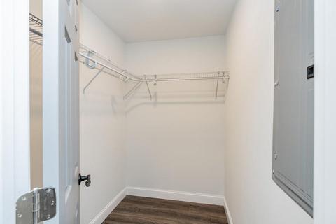 8 Ansara St, Springfield, MA 01104 photo 24