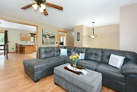 46 Eagle Dr, Dudley, MA 01571 photo 3