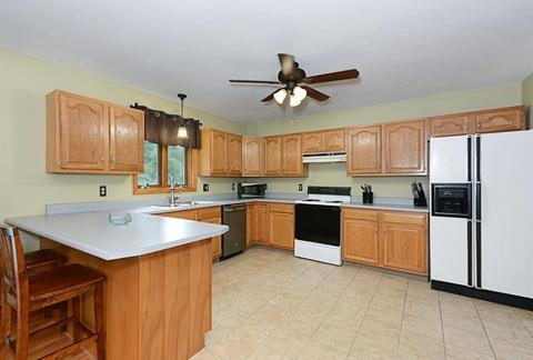 46 Eagle Dr, Dudley, MA 01571 photo 6
