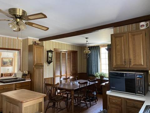 36 Cherry St, Ware, MA 01082 photo 6