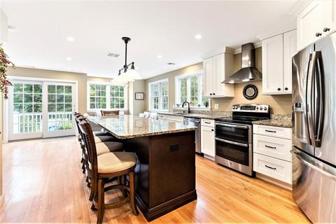 433 Walpole St, Canton, MA 02021 photo 5