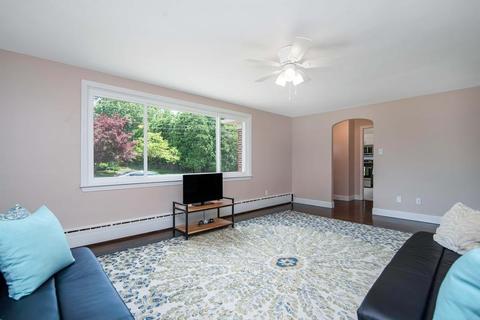 44 Connolly St, Springfield, MA 01151 photo 12