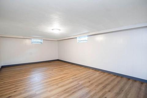 44 Connolly St, Springfield, MA 01151 photo 21