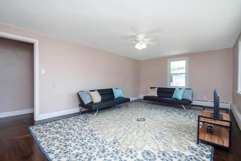 44 Connolly St, Springfield, MA 01151 photo 13