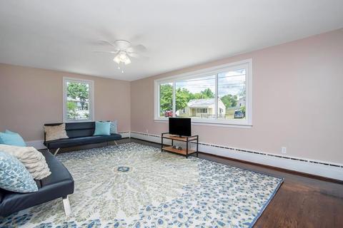 44 Connolly St, Springfield, MA 01151 photo 11