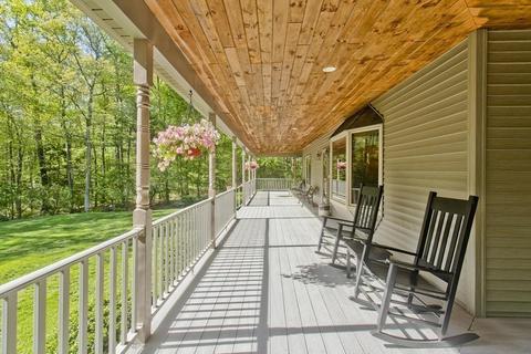 2813 Greenwich Rd, Hardwick, MA 01037 photo 11