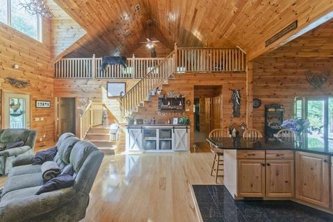 2813 Greenwich Rd, Hardwick, MA 01037 photo 24