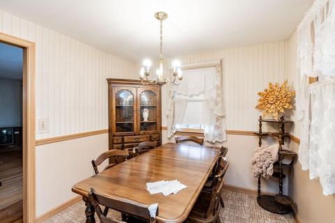 102 Bulat Dr, Springfield, MA 01129 photo 11