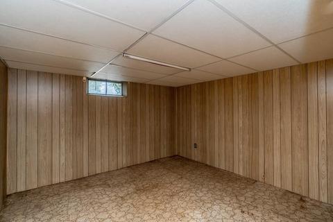 102 Bulat Dr, Springfield, MA 01129 photo 27
