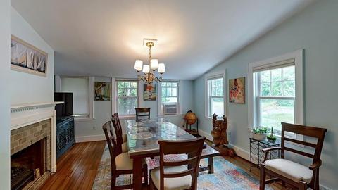 71 Centre St, Danvers, MA 01923 photo 3