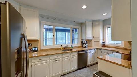 71 Centre St, Danvers, MA 01923 photo 6