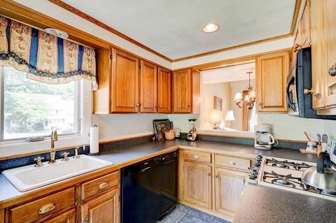 8 Deer Path #1, Maynard, MA 01754 photo 7