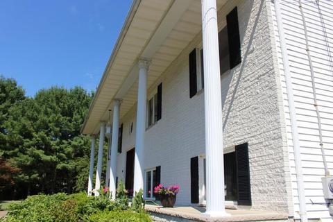 41 Thomas Rd, Berkley, MA 02779 photo 4