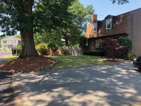 10 Welland Rd, Springfield, MA 01151 photo 2