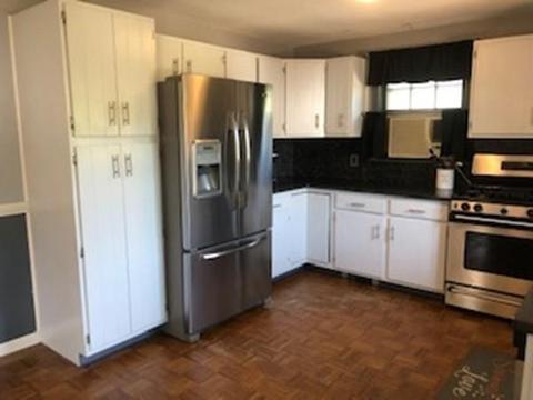10 Welland Rd, Springfield, MA 01151 photo 9