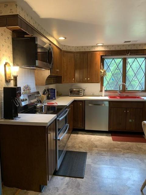 2 Crystal St, Webster, MA 01570 photo 20