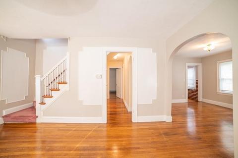 35 Harkness Ave, Springfield, MA 01118 photo 22