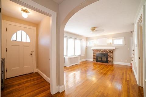 35 Harkness Ave, Springfield, MA 01118 photo 10