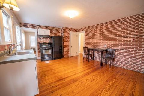 35 Harkness Ave, Springfield, MA 01118 photo 13
