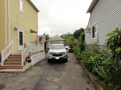 3 Laurel St, Everett, MA 02149 photo 2