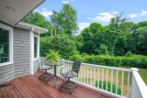 9 Chamberlain Run, Hingham, MA 02043 photo 22