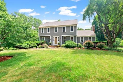 9 Chamberlain Run, Hingham, MA 02043 photo 1