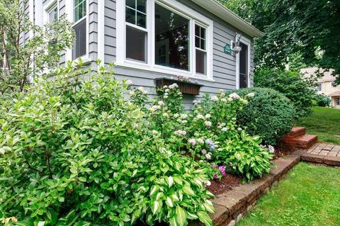 255 North St, Hingham, MA 02043 photo 2