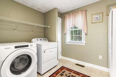 8 Regency Dr, Dracut, MA 01826 photo 24