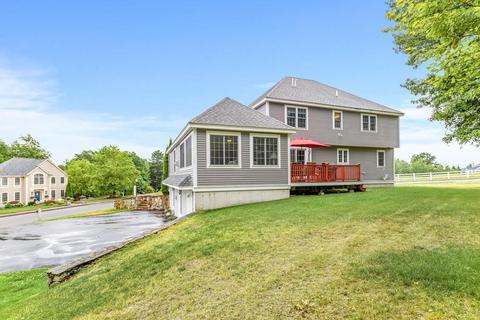 8 Regency Dr, Dracut, MA 01826 photo 27