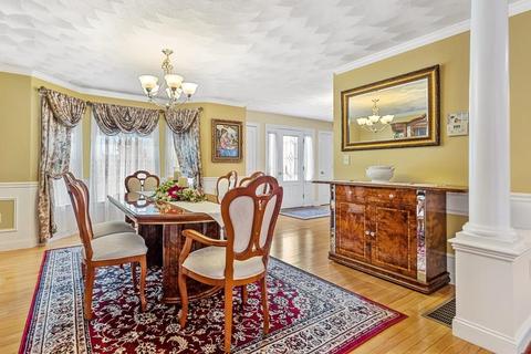 8 Regency Dr, Dracut, MA 01826 photo 12