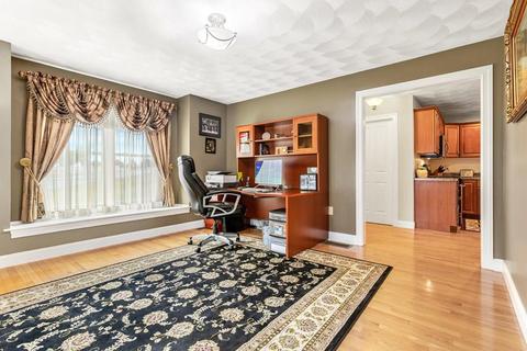 8 Regency Dr, Dracut, MA 01826 photo 14