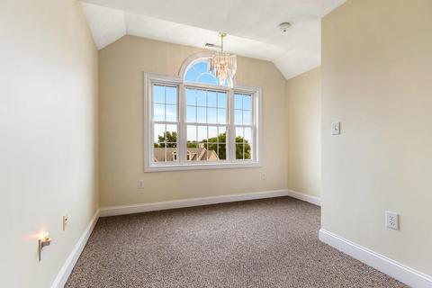 8 Regency Dr, Dracut, MA 01826 photo 21