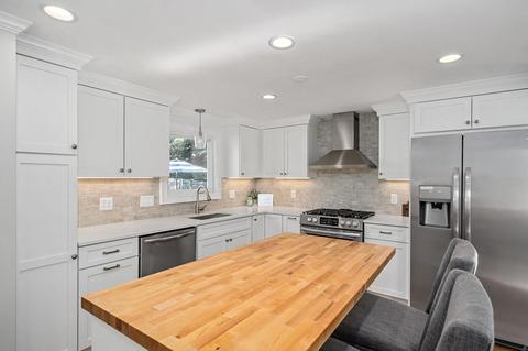 119 Ledgewood Rd, Dedham, MA 02026 photo 5