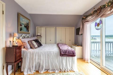24 Riggs Point Rd, Gloucester, MA 01930 photo 29