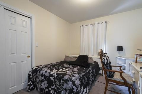 48 Bardsely St, Fall River, MA 02723 photo 20