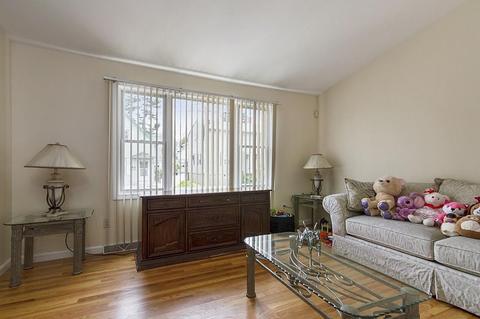 48 Bardsely St, Fall River, MA 02723 photo 10