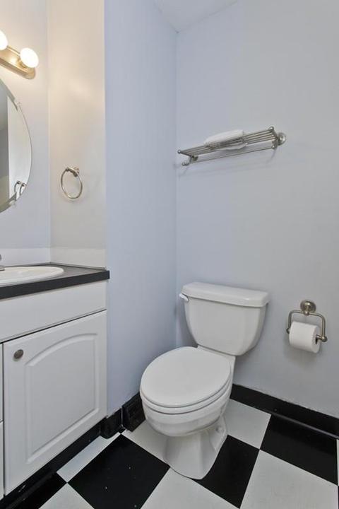 80 Perkins St, Springfield, MA 01118 photo 16