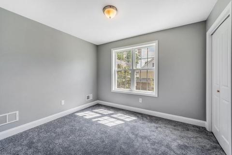 37 Clantoy St, Springfield, MA 01104 photo 25