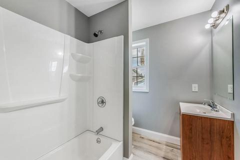 37 Clantoy St, Springfield, MA 01104 photo 19