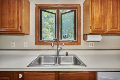13 Droy Cir, Easthampton, MA 01027 photo 17