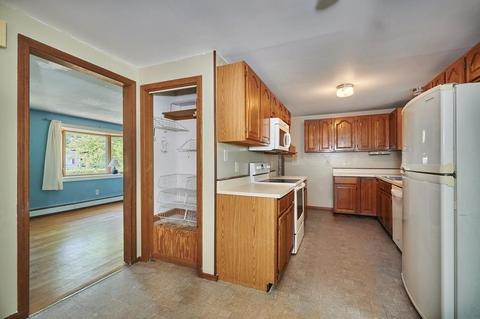 13 Droy Cir, Easthampton, MA 01027 photo 14